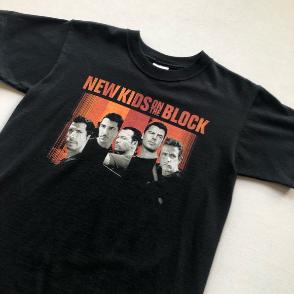 New Kids on the Block 2008 Concert Tour Band Tee - Picture 4 of 9
